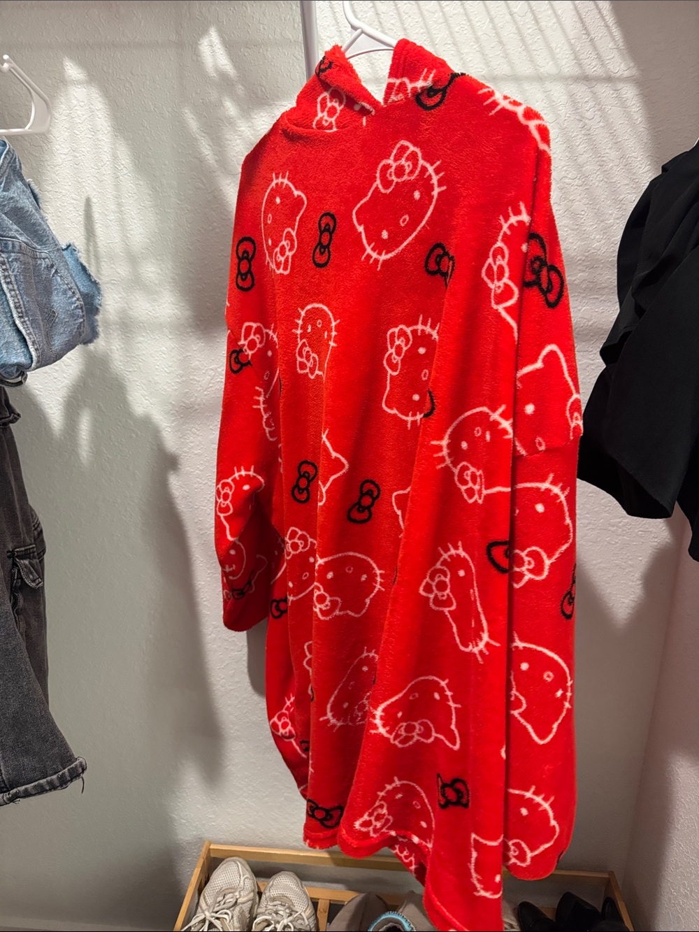 Hello Kitty Red Hooded Plush Kids Poncho